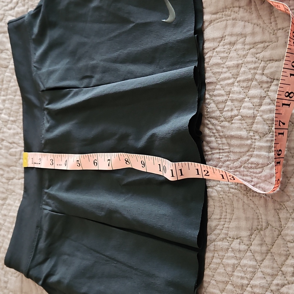 Nike Club,NWT, Standard Dri Fit Skort, Black, Size L - Picture 10 of 10